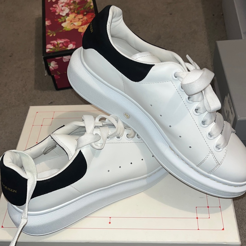 Designer shoe Alexander McQueens
